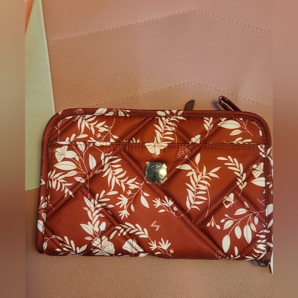 Lug Red Floral Quilted Clutch